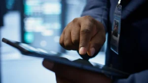 Controle de ponto digital e LGPD: impactos e cuidados nas empresas